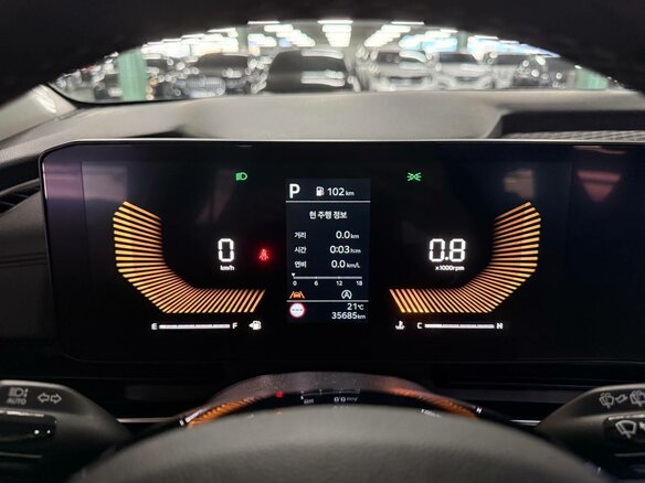 2024 Kia Carnival IV Рестайлинг, белый, 4800000 рублей - вид 4