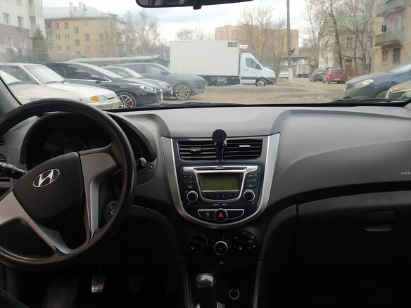 2014 Hyundai Solaris I, чёрный, 599000 рублей - вид 14
