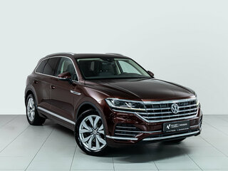 2019 Volkswagen Touareg III, красный, 4580000 рублей, вид 3