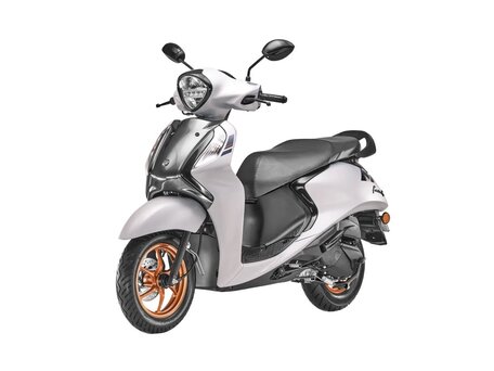 2025 Yamaha NM-X, красный, 300000 рублей, вид 4
