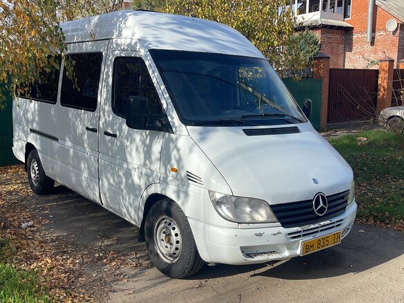 2000 Mercedes-Benz Sprinter Classic, белый, 1050000 рублей