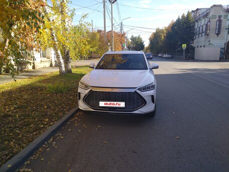 2021 BYD Song Plus DM 18.3 kWh I, белый, 2600000 рублей, вид 1
