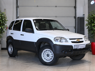 2019 Chevrolet Niva I Рестайлинг, белый, 699000 рублей, вид 1