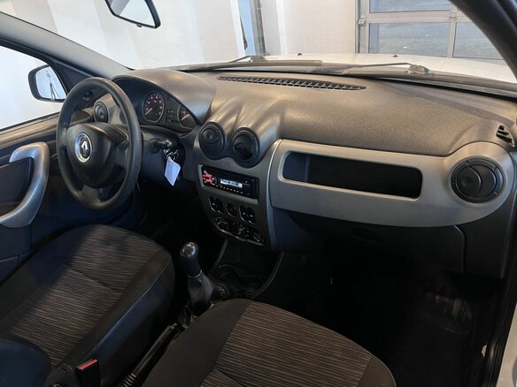 2013 Renault Sandero I, белый, 434000 рублей - вид 11