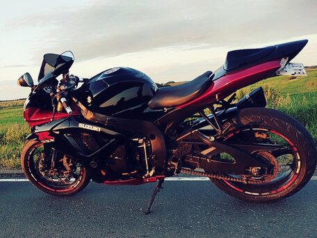 2007 Suzuki GSX-R 600, чёрный, 650000 рублей, вид 2