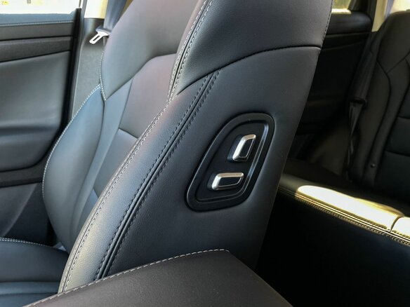 2020 Geely Atlas I, бежевый, 1699000 рублей - вид 26
