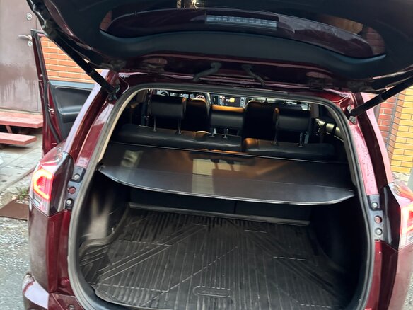 2018 Toyota RAV4 IV (XA40) Рестайлинг, красный, 2650000 рублей - вид 7