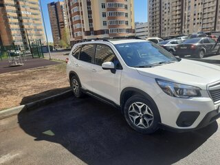 2020 Subaru Forester V, белый, 3400000 рублей, вид 3