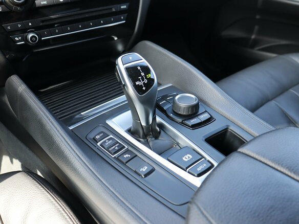 2015 BMW X6 50i II (F16), чёрный - вид 16