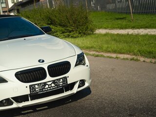 2005 BMW 6 серии 645i II (E63/E64), белый, 1400000 рублей, вид 3