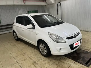 2010 Hyundai i20 I, белый, 455000 рублей, вид 3