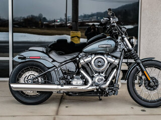 2025 Harley-Davidson Street Bob, серый, 2590000 рублей, вид 2