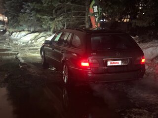 2003 Mercedes-Benz E-Класс 240 III (W211, S211), чёрный, 600000 рублей, вид 5