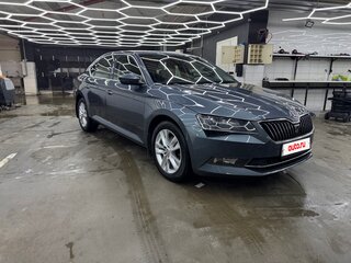 2015 Skoda Superb III, серый, 1700000 рублей, вид 1