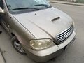 2004 Kia Carnival I Рестайлинг, бежевый, 490000 рублей - вид 7