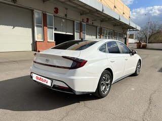 2021 Hyundai Sonata VIII (DN8), жёлтый, 1380000 рублей, вид 5