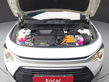 2023 Kia Niro II, белый, 1872000 рублей, вид 5