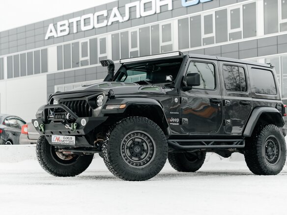 2018 Jeep Wrangler IV (JL), серый, 4990000 рублей