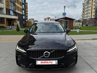 2023 Volvo S60 III, чёрный, 2600000 рублей, вид 1