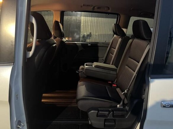 2021 Nissan Serena S-Hybrid V (C27) Рестайлинг, белый - вид 12