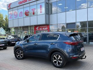 2019 Kia Sportage IV Рестайлинг, синий, 1750000 рублей, вид 3