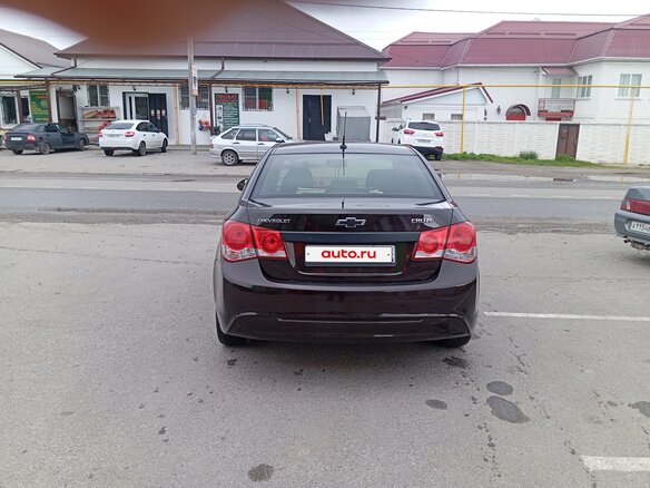 2013 Chevrolet Cruze I Рестайлинг, коричневый, 610000 рублей - вид 1