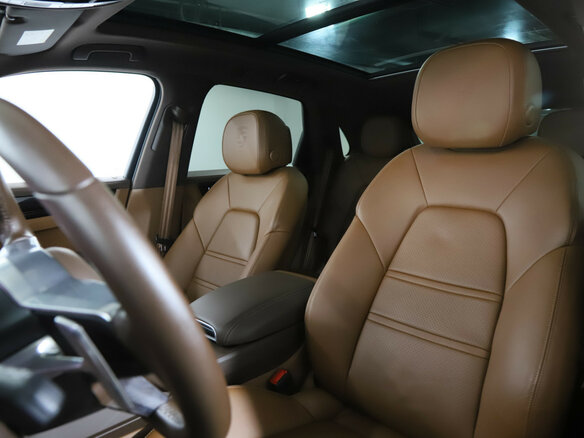 2021 Porsche Cayenne III, коричневый, 8900000 рублей - вид 18