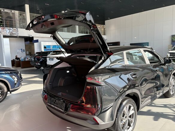 2026 Omoda C5 II, чёрный, 2399000 рублей - вид 6