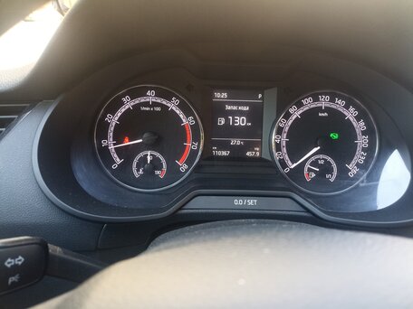 2018 Skoda Octavia III (A7) Рестайлинг, белый, 1440000 рублей, вид 4