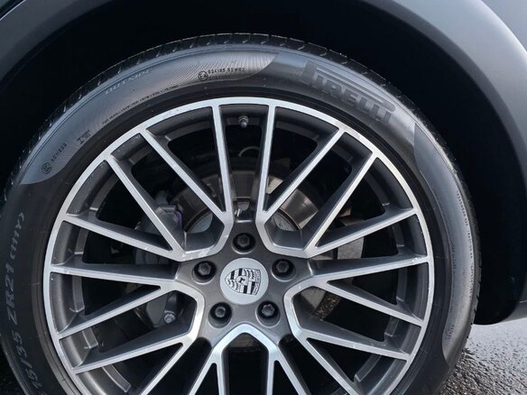 2018 Porsche Cayenne S III, серый, 7900000 рублей - вид 12