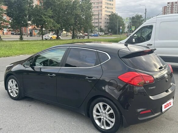 2013 Kia Ceed II, чёрный, 980000 рублей - вид 6