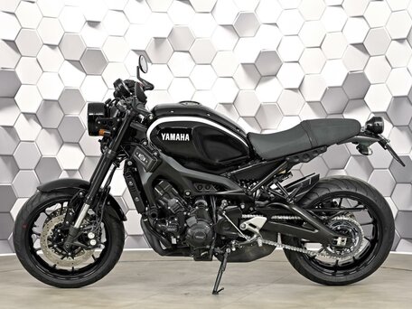 2017 Yamaha XSR900, чёрный, 725000 рублей, вид 4