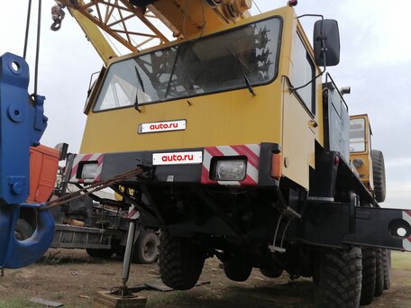 1989 Liebherr LTC компактный кран, жёлтый, 5000000 рублей, вид 1