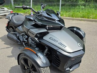 2023 BRP Can-Am Spyder, чёрный, 1850000 рублей, вид 4