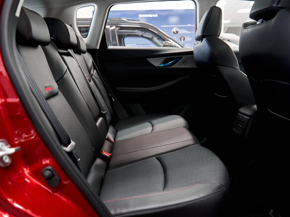 2024 Changan CS35 Plus I Рестайлинг, красный, 2649900 рублей - вид 14