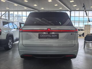 2026 Changan Deepal S09, серебристый, 7039900 рублей, вид 5