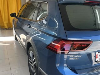 2020 Volkswagen Tiguan Allspace II, синий, 3400000 рублей, вид 3