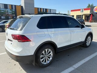 2020 Volkswagen Tiguan II, белый, 3000000 рублей, вид 3