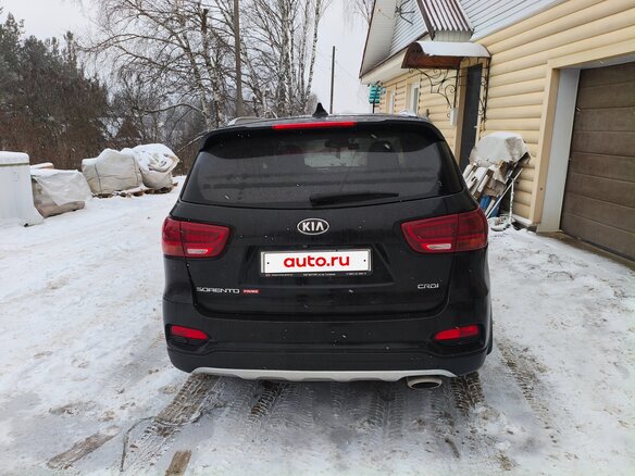 2018 Kia Sorento III Prime Рестайлинг, чёрный, 2600000 рублей - вид 2