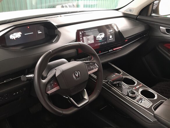 2023 Changan CS55 Plus II, белый, 2200000 рублей - вид 5