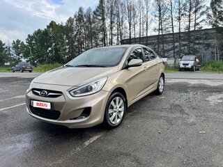 2013 Hyundai Solaris I, бежевый, 550000 рублей, вид 1
