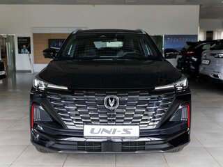 2025 Changan UNI-S I, чёрный, 3179900 рублей, вид 2
