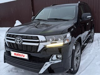 2015 Toyota Land Cruiser 200 Series Рестайлинг 2, чёрный, 4650000 рублей, вид 3