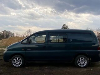 2003 Hyundai H200 I, зелёный, 690000 рублей, вид 3