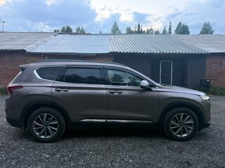 2019 Hyundai Santa Fe IV, бежевый, 2750000 рублей, вид 4
