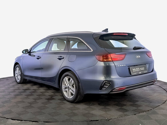 2020 Kia Ceed III, синий, 1850000 рублей - вид 6
