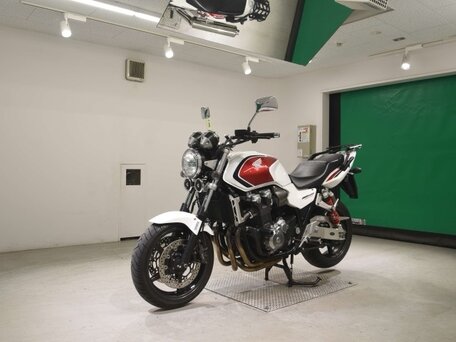 2010 Honda CB 1300, белый, 594000 рублей, вид 4