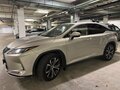 2019 Lexus RX 300 IV Рестайлинг, бежевый, 4150000 рублей - вид 2