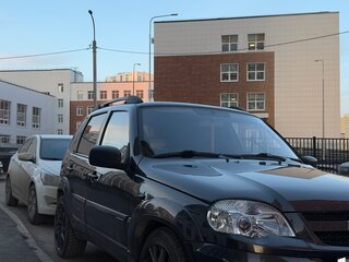 2016 Chevrolet Niva I Рестайлинг, коричневый, 645000 рублей, вид 2