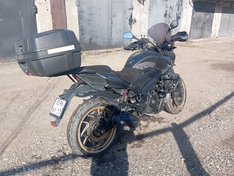 2018 Bajaj Dominar 400, чёрный, 365000 рублей, вид 3